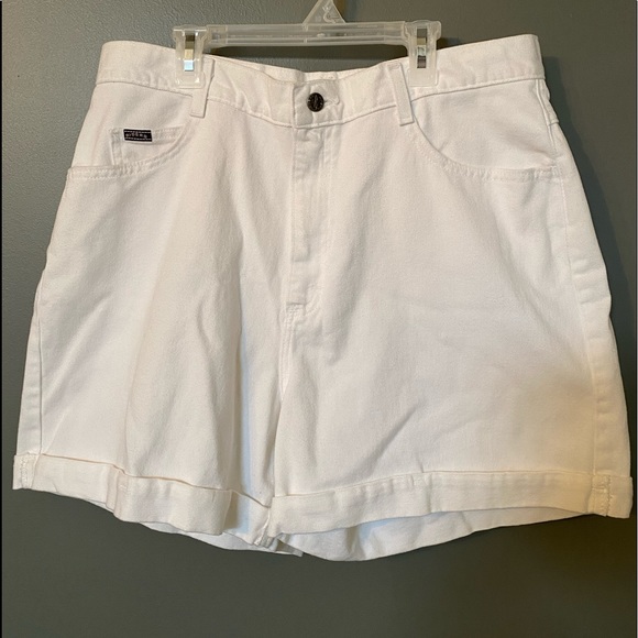 Denim riders cuffed shorts high waisted Bermuda - Picture 1 of 7